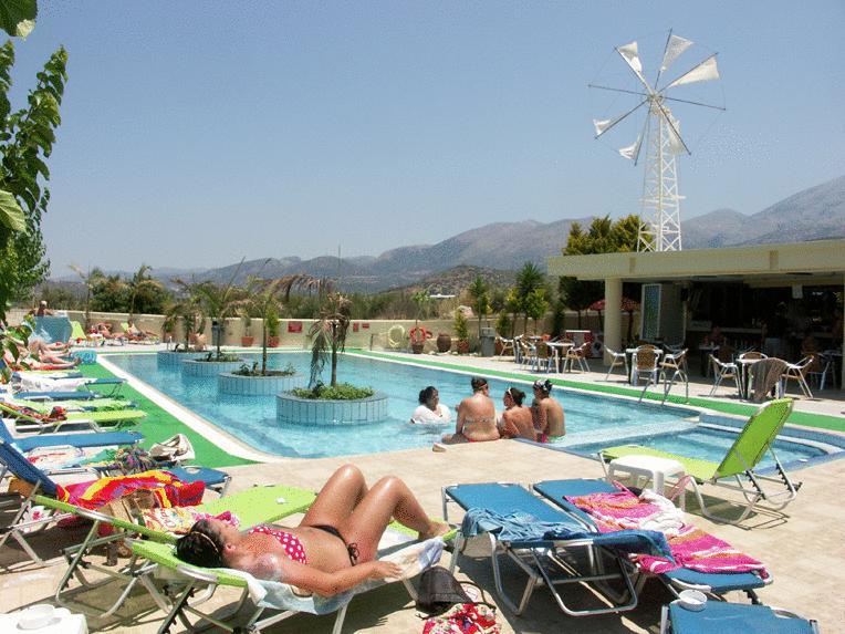 Nikos Hotel マリア エクステリア 写真