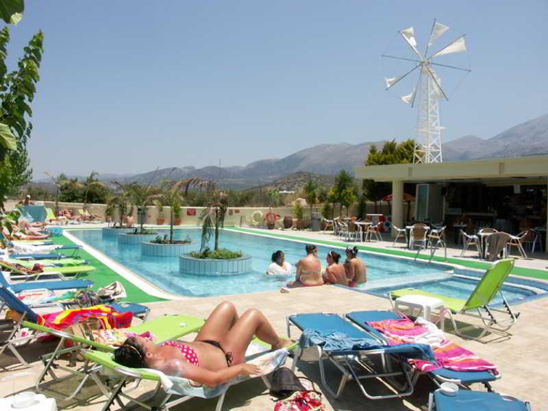 Nikos Hotel マリア エクステリア 写真