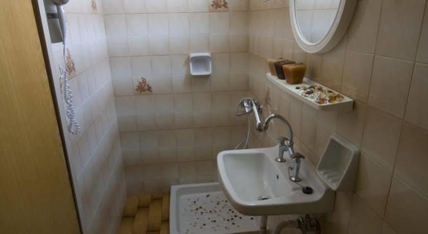 Nikos Hotel マリア エクステリア 写真
